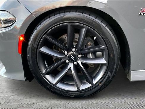 Used 2019 Dodge Charger Scat Pack image 22