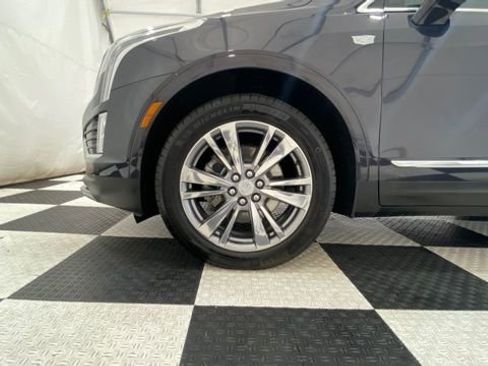 Used 2025 Cadillac XT5 Premium Luxury image 9