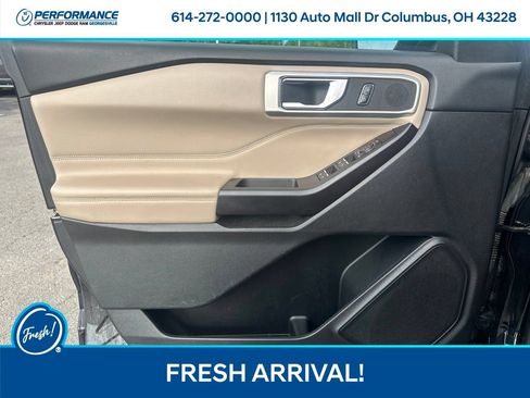 Used 2020 Ford Explorer XLT w/ Equipment Group 202A AWD/4WD image 11