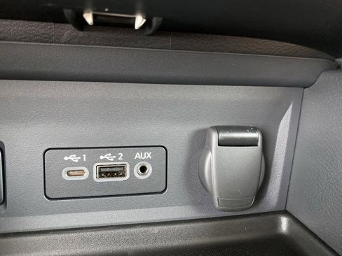 New 2025 Nissan Sentra SV w/ SV Premium Package image 23