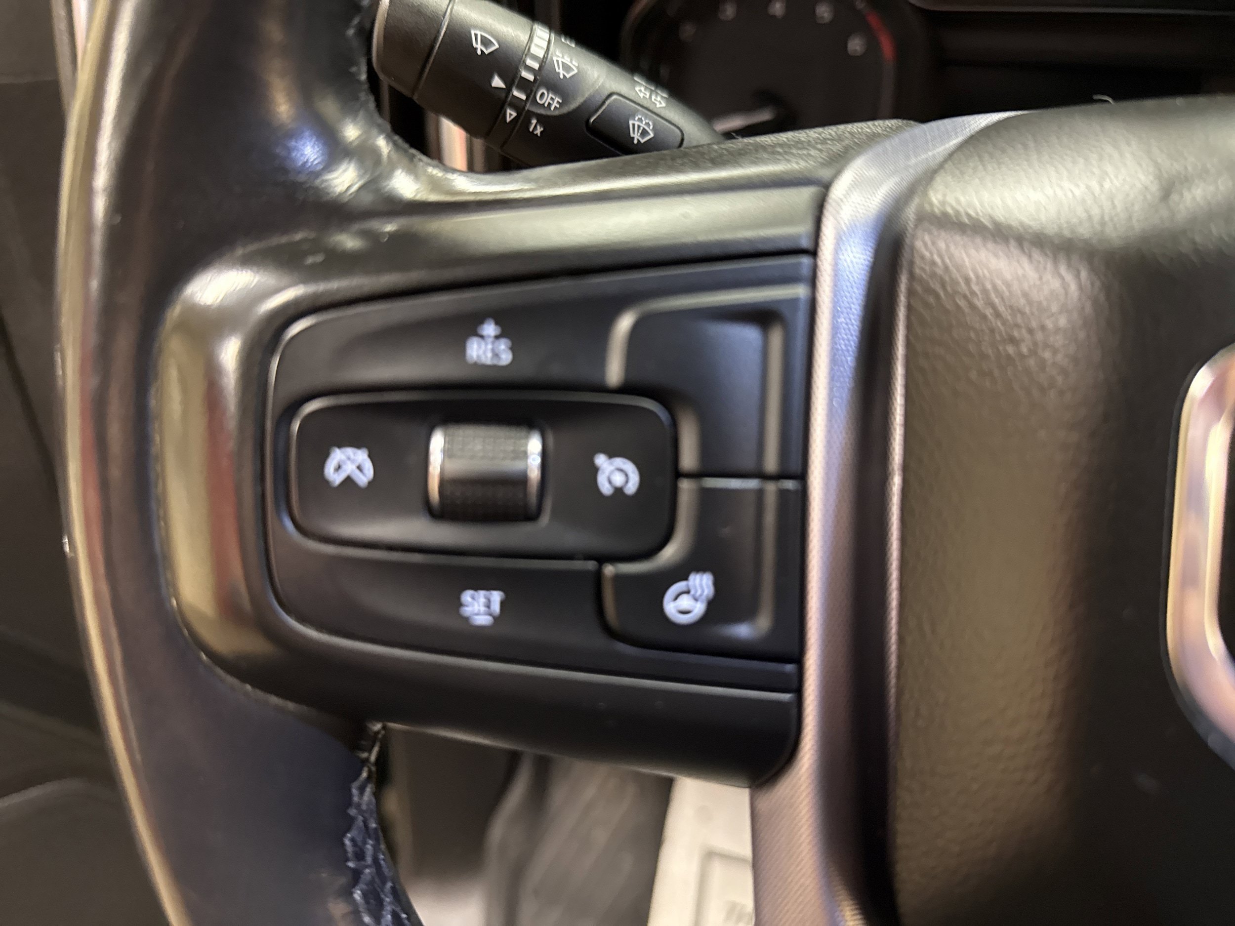 Used 2020 GMC Sierra 1500 Elevation w/ Elevation Value Package AWD/4WD image 33