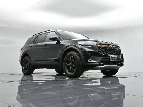 New 2026 Ford Explorer Tremor w/ Tremor Ultimate Package AWD/4WD image 48