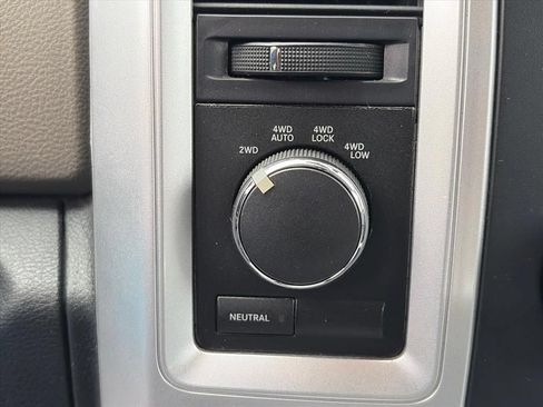 Used 2011 RAM 1500 Big Horn AWD/4WD image 17