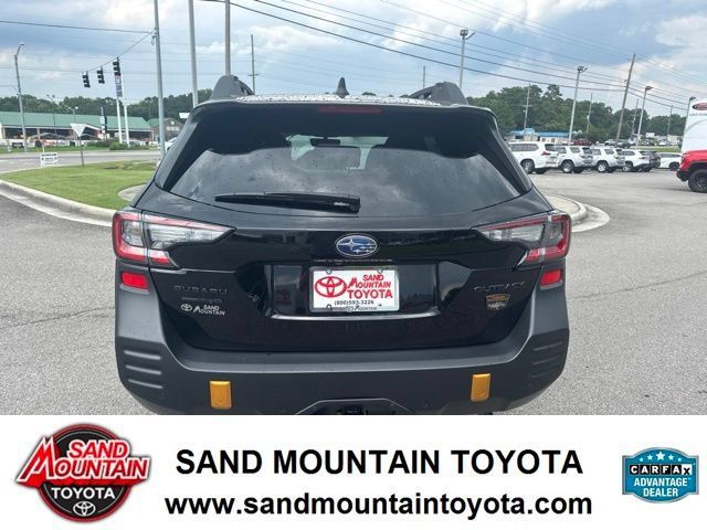 Used 2025 Subaru Outback Wilderness AWD/4WD image 4