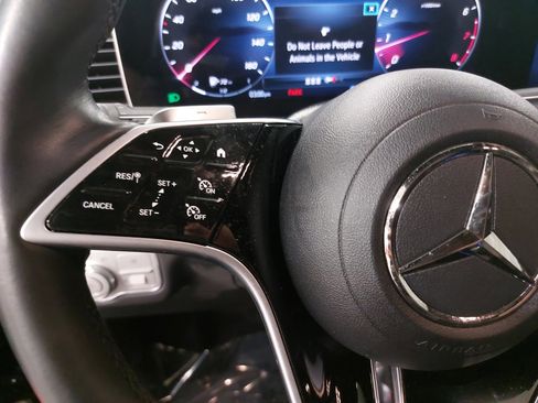 Used 2024 Mercedes-Benz GLE 350 4MATIC image 19
