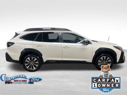 Used 2025 Subaru Outback Limited image 8