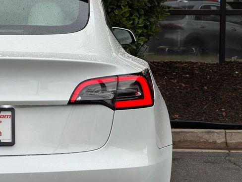 Used 2023 Tesla Model 3 Standard Range RWD image 16