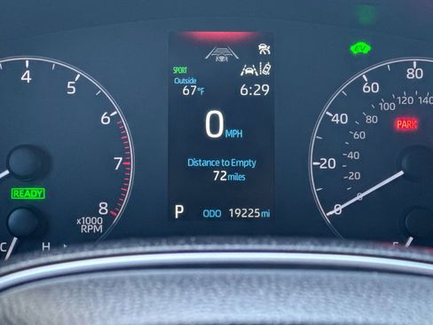 Used 2024 Toyota Corolla Cross AWD Hybrid image 24