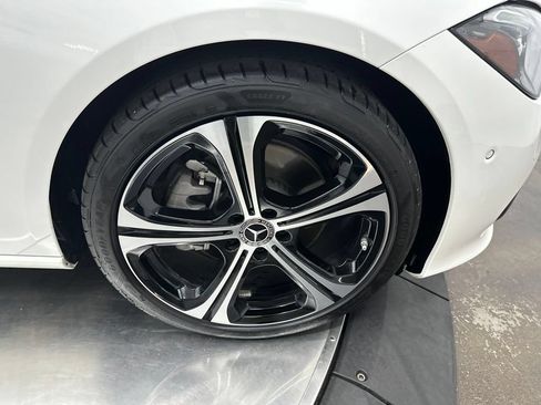 Used 2024 Mercedes-Benz C 300 Sedan image 10