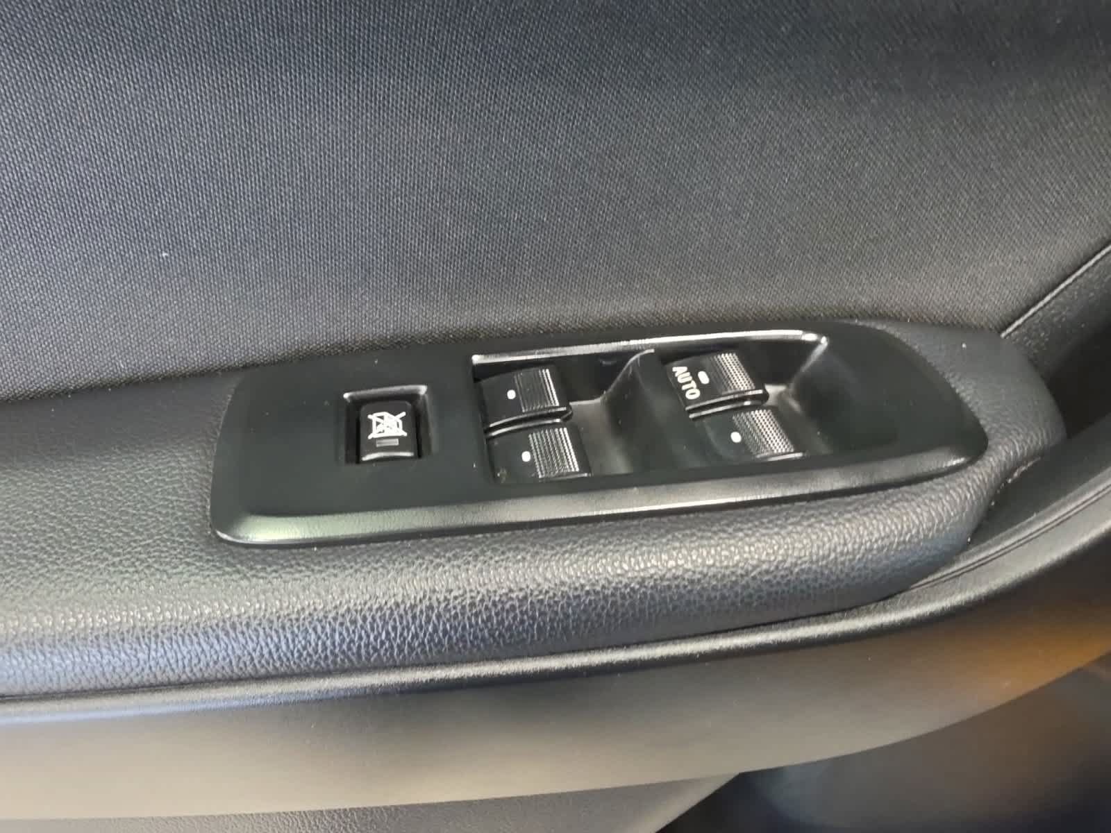 Used 2019 Ford Ranger XLT w/ Equipment Group 302A Luxury AWD/4WD image 18