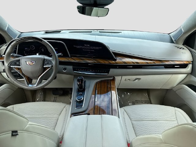 Used 2024 Cadillac Escalade Sport Platinum AWD/4WD image 18