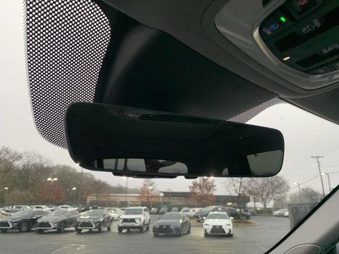 Used 2023 Acura MDX SH-AWD w/ Technology Package image 27