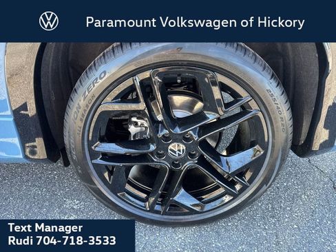 New 2026 Volkswagen Tiguan SE R-Line FWD image 10