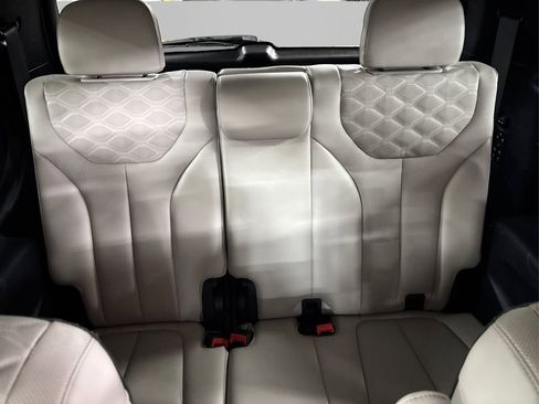 Used 2021 Hyundai Palisade Limited image 32