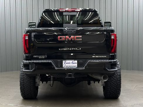 Used 2025 GMC Sierra 2500 Denali w/ Denali Reserve Package AWD/4WD image 4