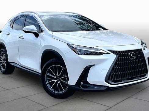 Used 2025 Lexus NX 350 AWD w/ Accessory Package (Z2) image 3