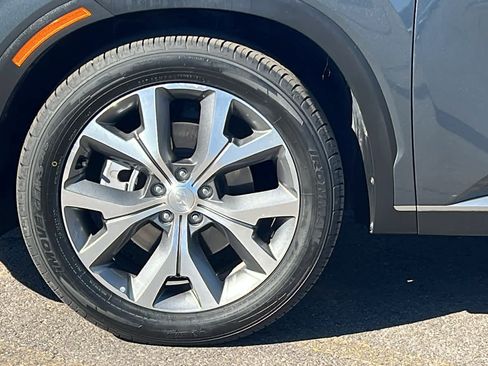 Used 2022 Hyundai Palisade SEL w/ Premium Package image 8