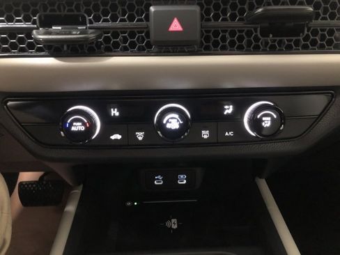 New 2026 Honda HR-V LX image 28