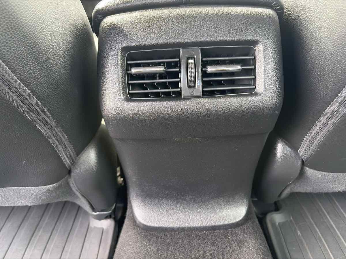 Used 2017 Honda Accord EX-L image 16