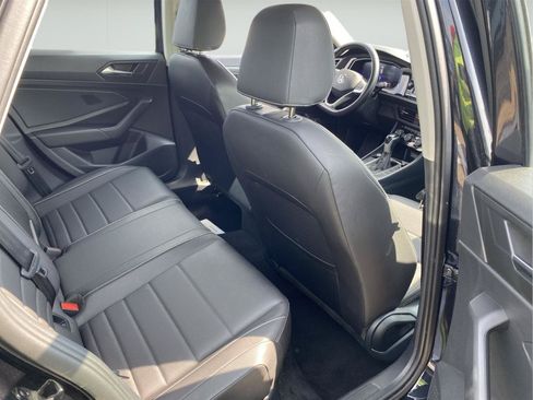 Used 2024 Volkswagen Jetta SE FWD image 21