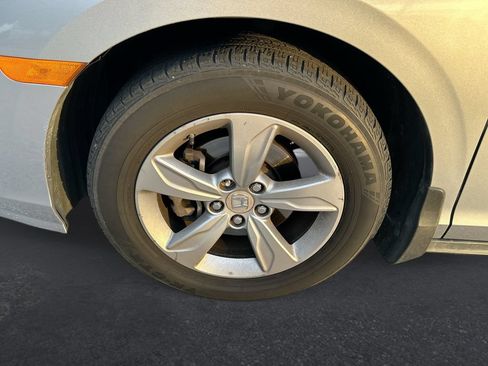 Used 2018 Honda Odyssey EX-L image 10