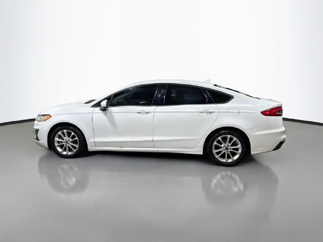 Used 2019 Ford Fusion SE FWD image 10