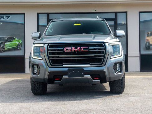 Used 2021 GMC Yukon AT4 w/ AT4 Premium Plus Package AWD/4WD image 7