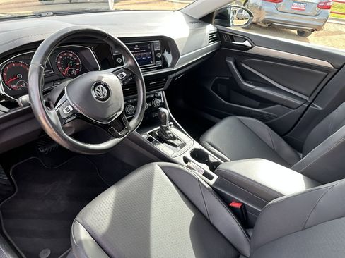 Used 2019 Volkswagen Jetta SE image 13