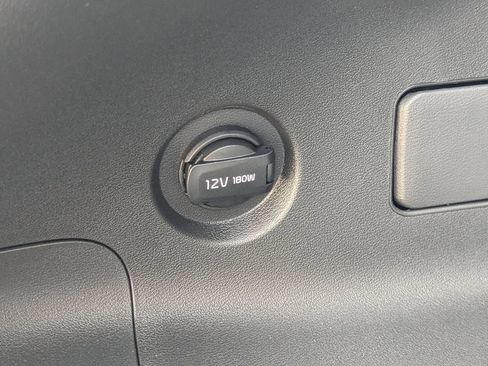 New 2025 Kia EV6 Wind RWD image 17