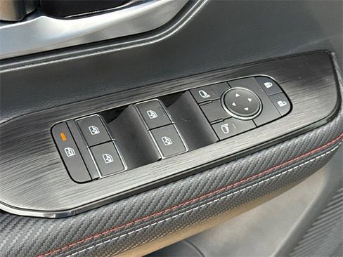 New 2026 Nissan Kicks SR w/ SR Premium Package image 22