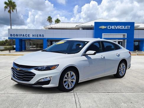 Used 2023 Chevrolet Malibu LT FWD image 2
