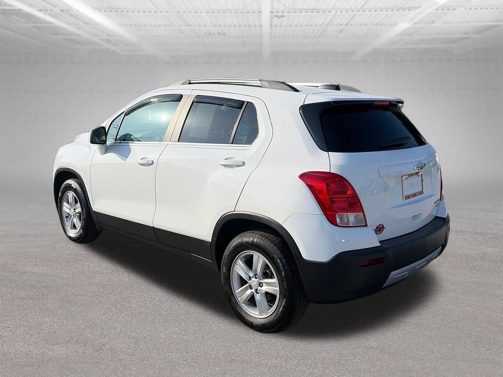 Used 2015 Chevrolet Trax LT w/ LT Plus Package AWD/4WD image 4