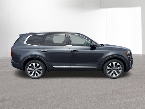 Used 2021 Kia Telluride S FWD image 9