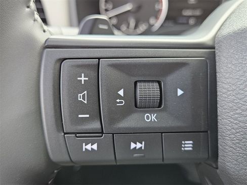 New 2026 Nissan Rogue SV w/ SV Premium Package image 28