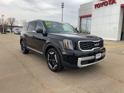 Used 2025 Kia Telluride S
