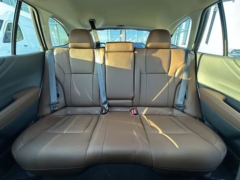 Used 2021 Subaru Outback Touring XT image 17