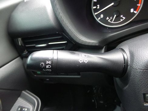 Used 2020 Nissan Sentra S FWD image 35