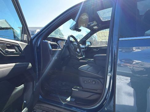 New 2026 GMC Yukon XL Elevation w/ Elevation Premium Package image 25