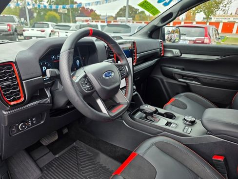 Used 2025 Ford Ranger Raptor image 10