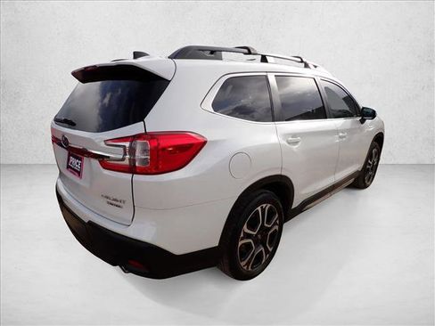 Used 2023 Subaru Ascent Limited AWD/4WD image 4