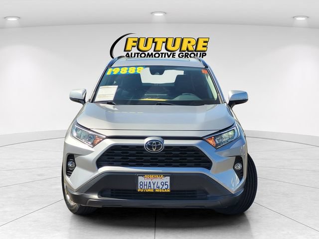 Used 2019 Toyota RAV4 XLE Premium w/ All Weather Liner Package FWD image 2