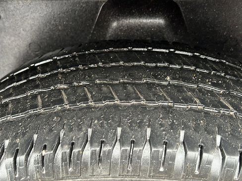 Used 2018 RAM 1500 Express w/ Express Value Package image 14