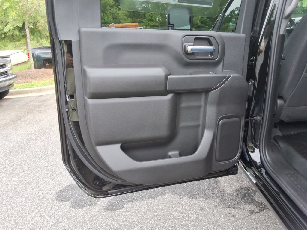 New 2026 Chevrolet Silverado 2500 Custom w/ Custom Convenience Package AWD/4WD image 16