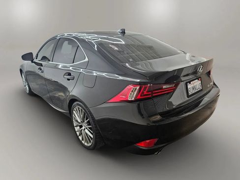 Used 2014 Lexus IS 250 w/ Navigation Package RWD image 6