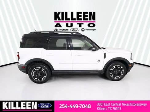 Used 2022 Ford Bronco Sport Outer Banks w/ Tech Package AWD/4WD image 9
