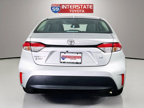 Certified 2025 Toyota Corolla LE FWD image 6
