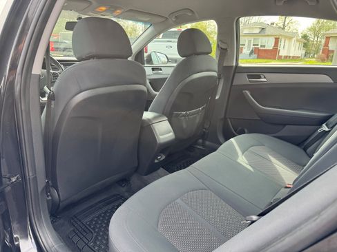 Used 2019 Hyundai Sonata SE FWD image 13