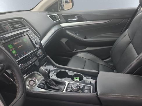 Used 2020 Nissan Maxima 3.5 SL w/ Floor Mat Group FWD image 15