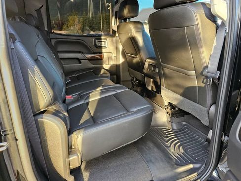 Used 2018 GMC Sierra 1500 SLT w/ SLT Premium Package AWD/4WD image 18