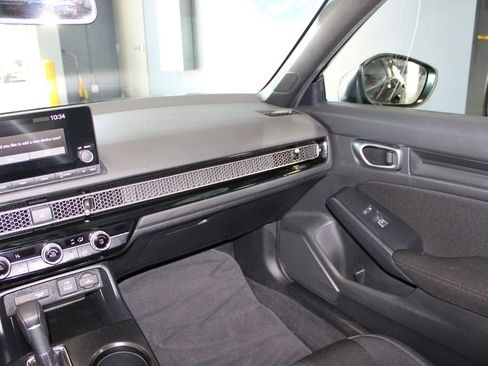 Used 2024 Honda Civic Sport image 25